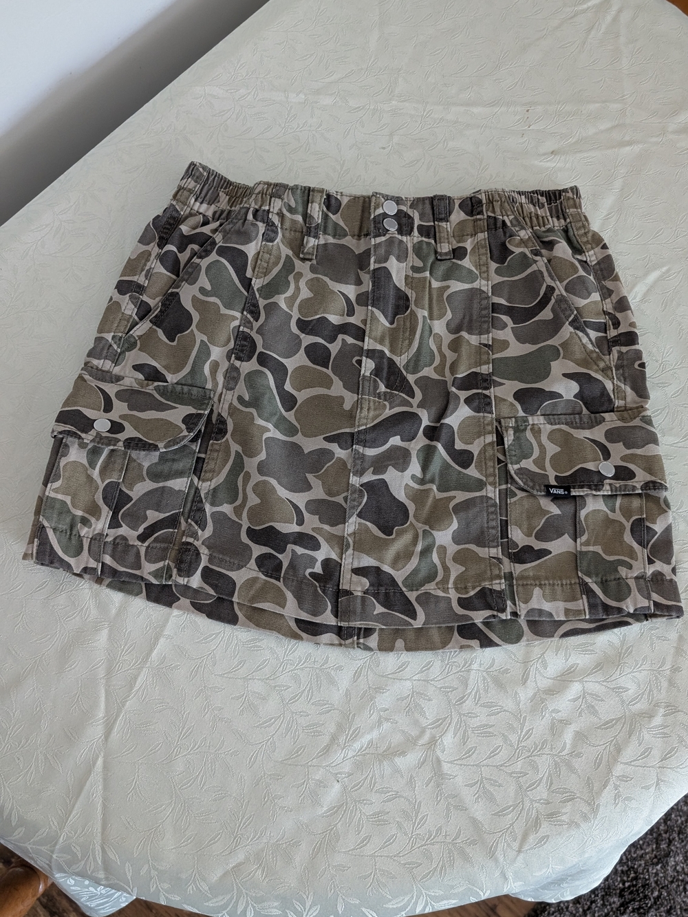 Vans Camo Cargo Pocket Skirt - M